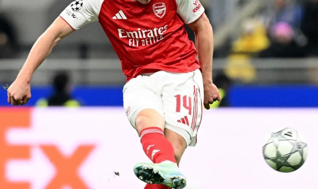 v站-对阵国米替补登场破门，哲凯赖什社媒庆祝胜利：欧冠之夜