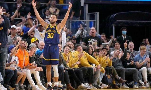 v站体育-碾压局为何变成险胜？第二阵容已然成为勇士软肋